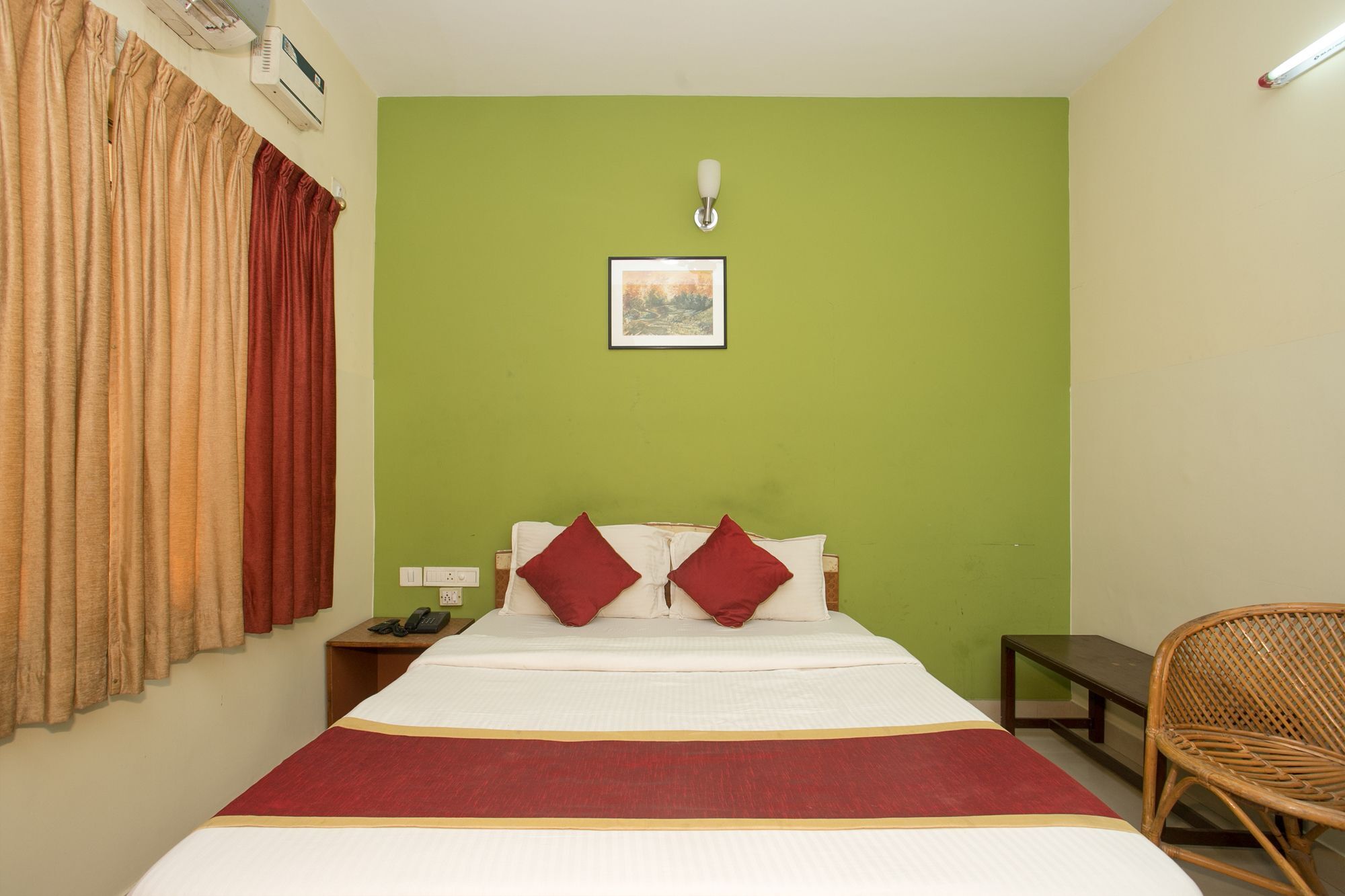 Oyo 10478 Raj Residency Hotell Bangalore Eksteriør bilde